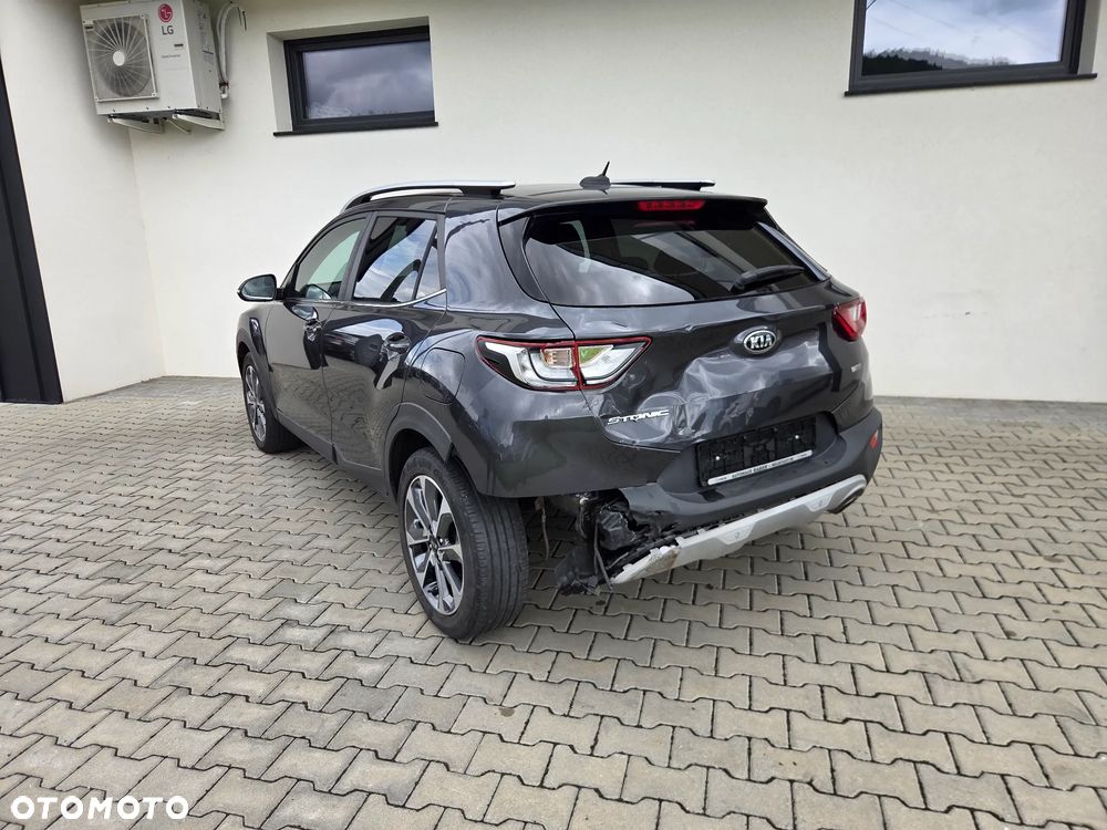 Kia Stonic - 4