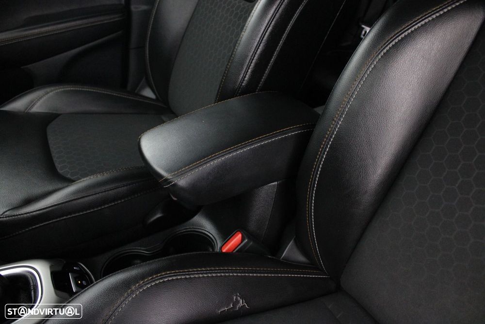 Jeep Compass 1.6 M-Jet Longitude - 28