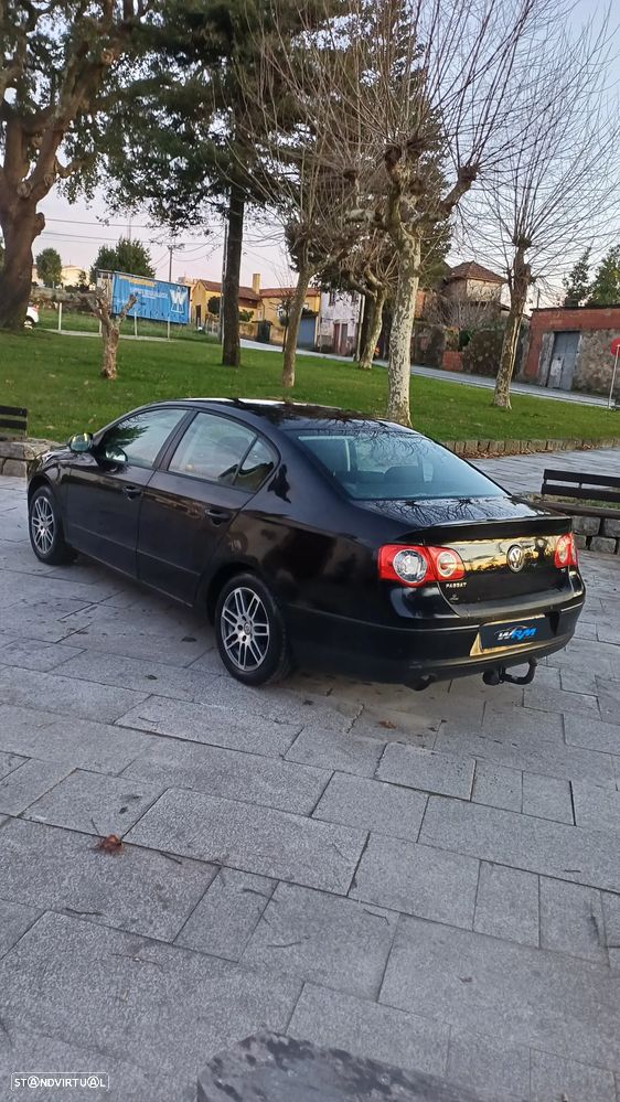 VW Passat 1.4 TSI Trendline - 4