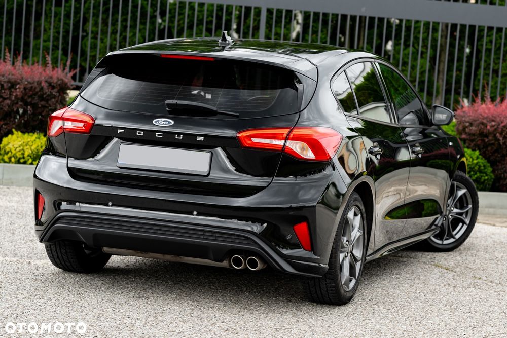 Ford Focus 1.0 EcoBoost Start-Stopp-System ST-LINE - 15