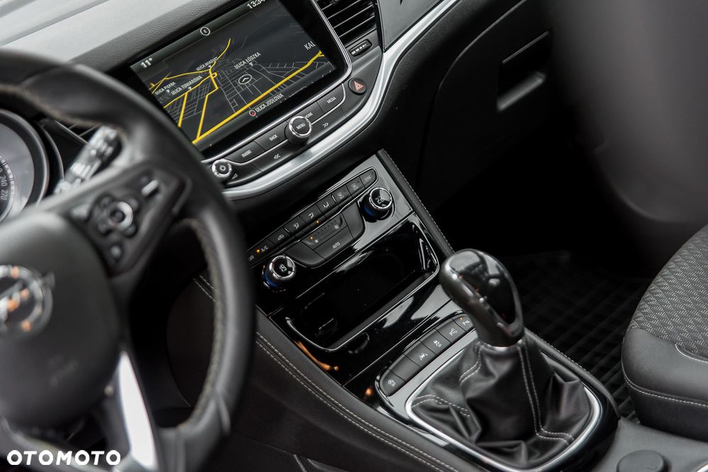 Opel Astra 1.4 Turbo Edition - 36