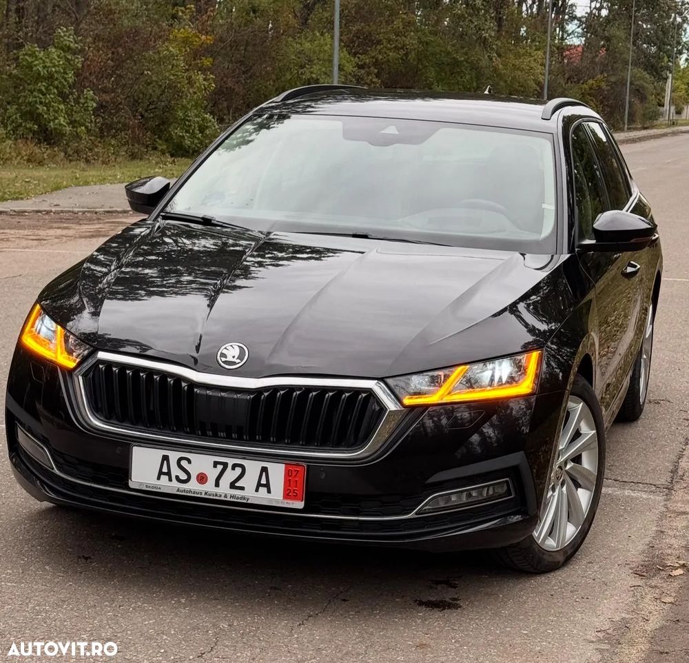 Skoda Octavia 2.0 TDI DSG Sportline - 1