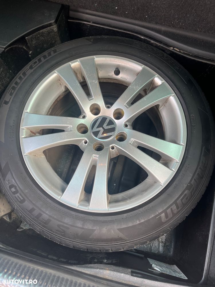 Volkswagen Passat 2.0 TDI DPF R-Line Edition - 11