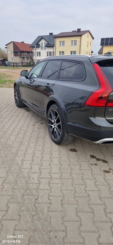 Volvo V90 D5 AWD Momentum Pro - 5