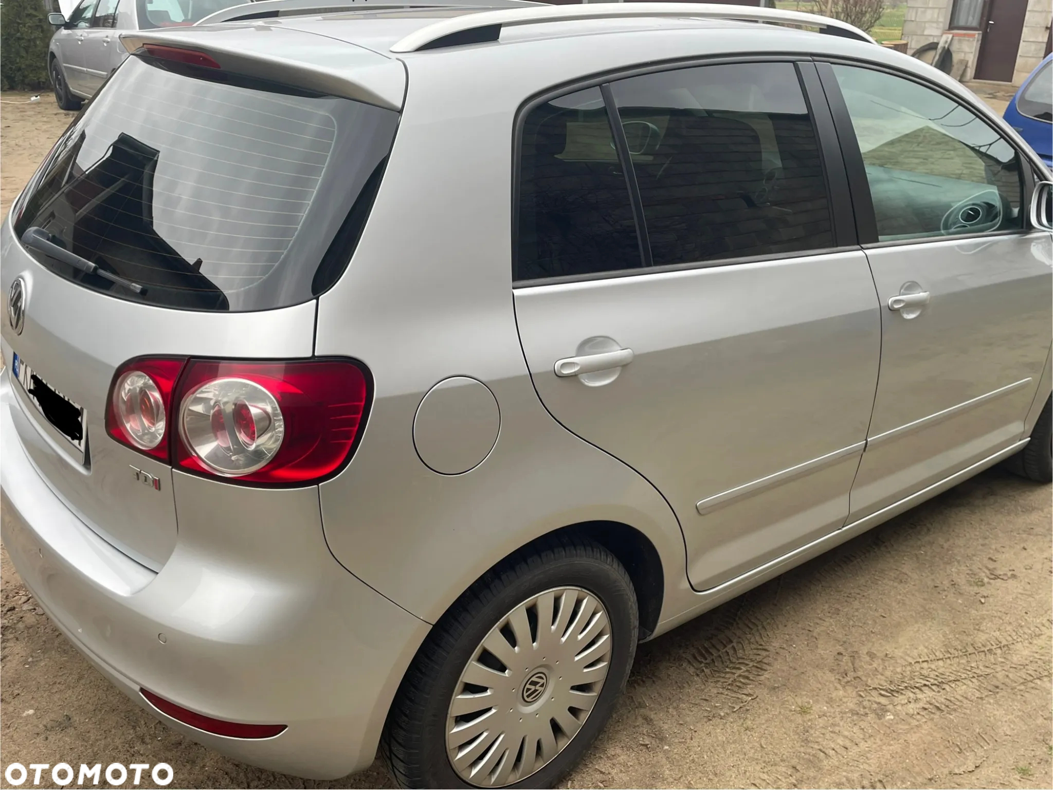 Volkswagen Golf Plus 1.6 TDI DPF Life - 12