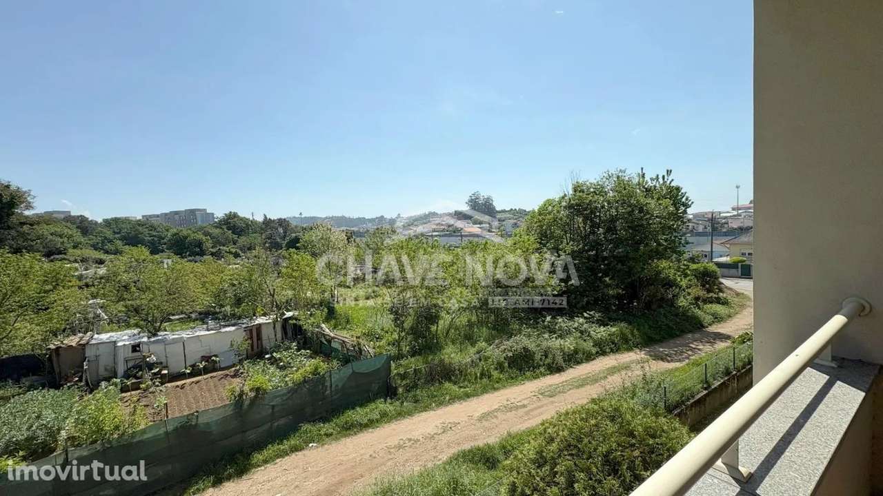 T2 Duplex Renovado em Mafamude (a 800m do metro) - Grande imagem: 4/14