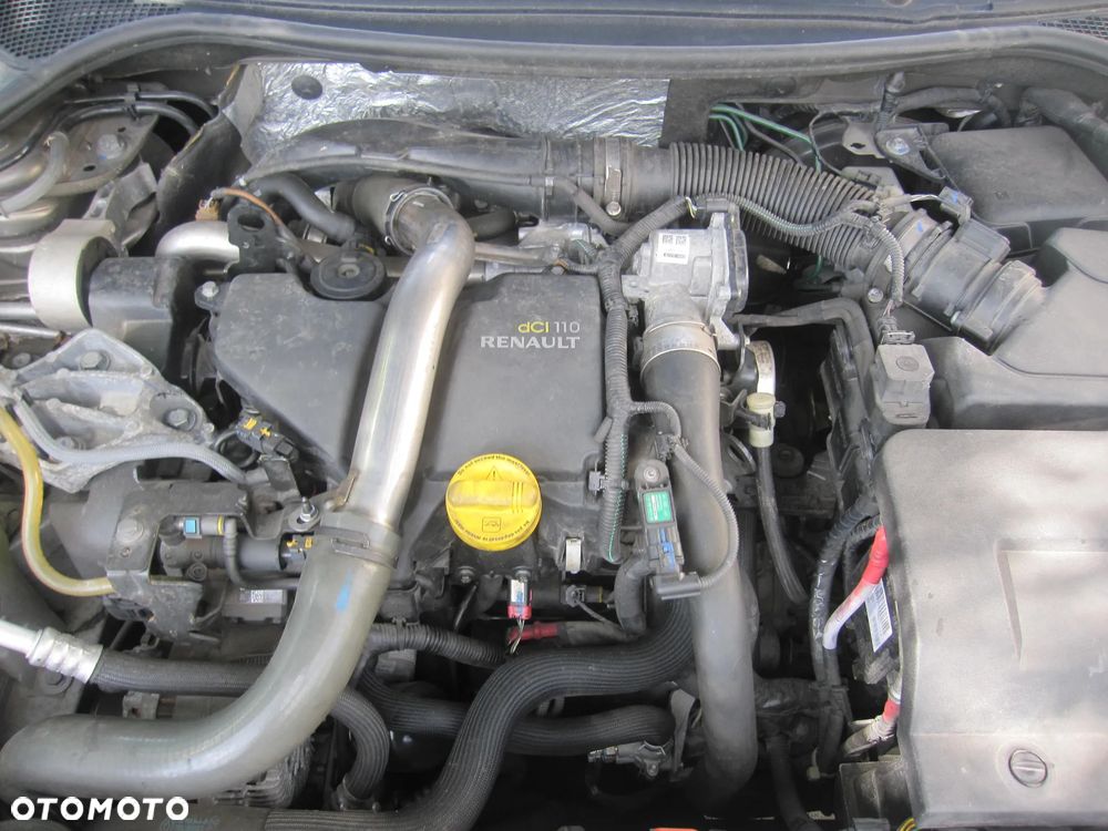 Renault Laguna dCi 110 FAP Bose Edition - 19