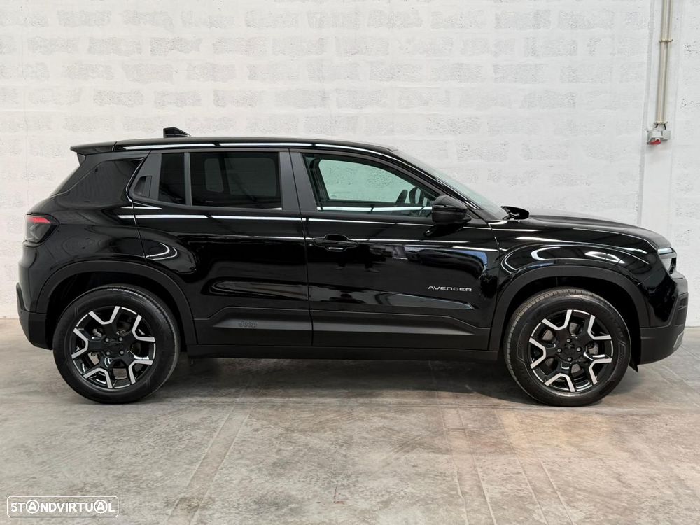 Jeep Avenger 54 kWh Black Edition - 3