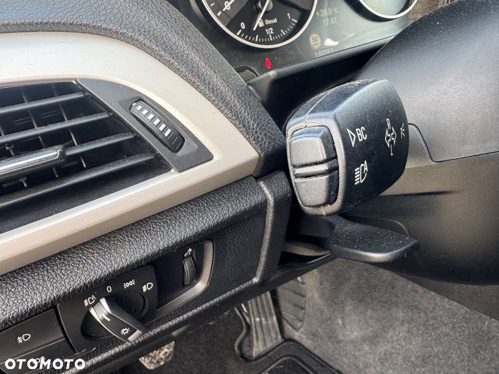 BMW Seria 1 116d DPF Edition Sport - 12