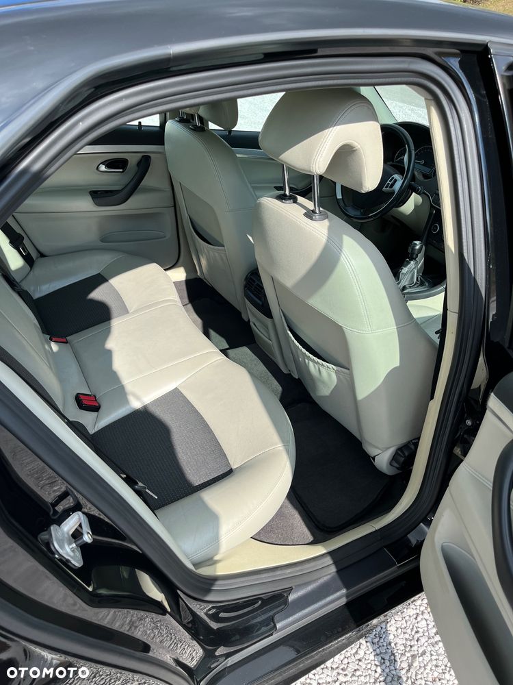 Saab 9-3 1.9TTiD PF Aero - 10