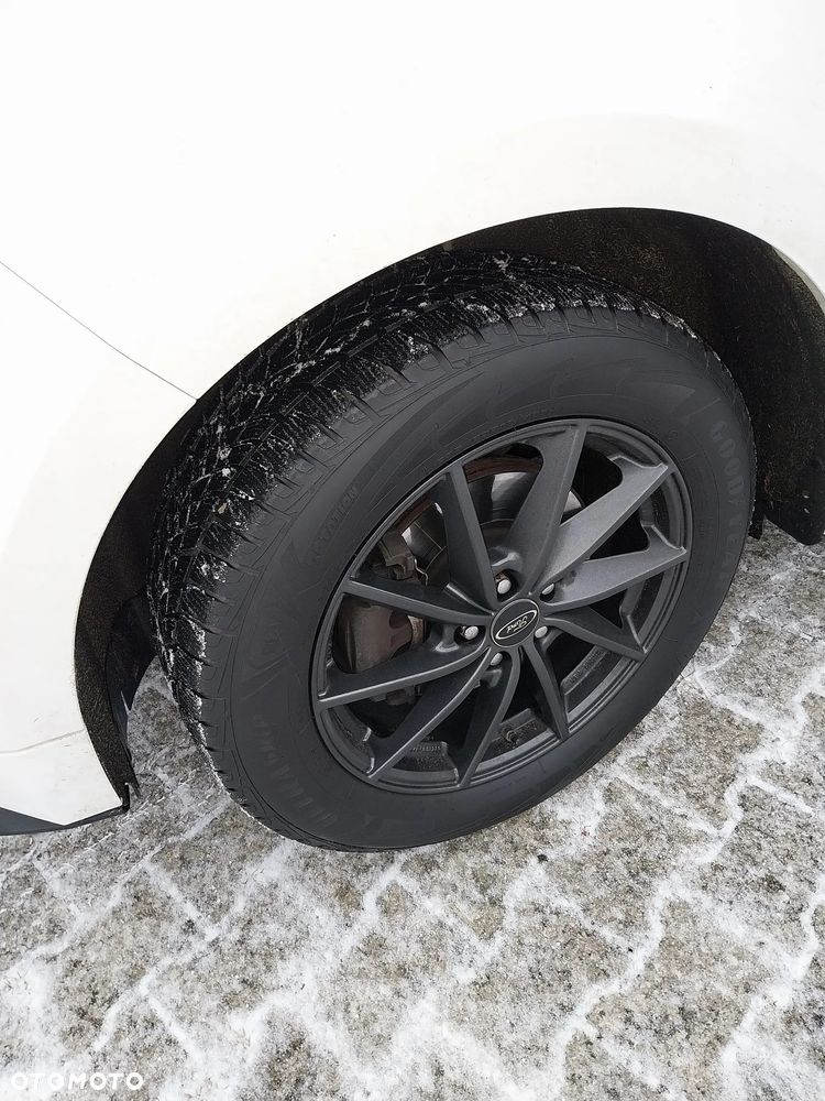 Ford Edge 2.0 TDCi Twin-Turbo 4WD ST-Line - 3