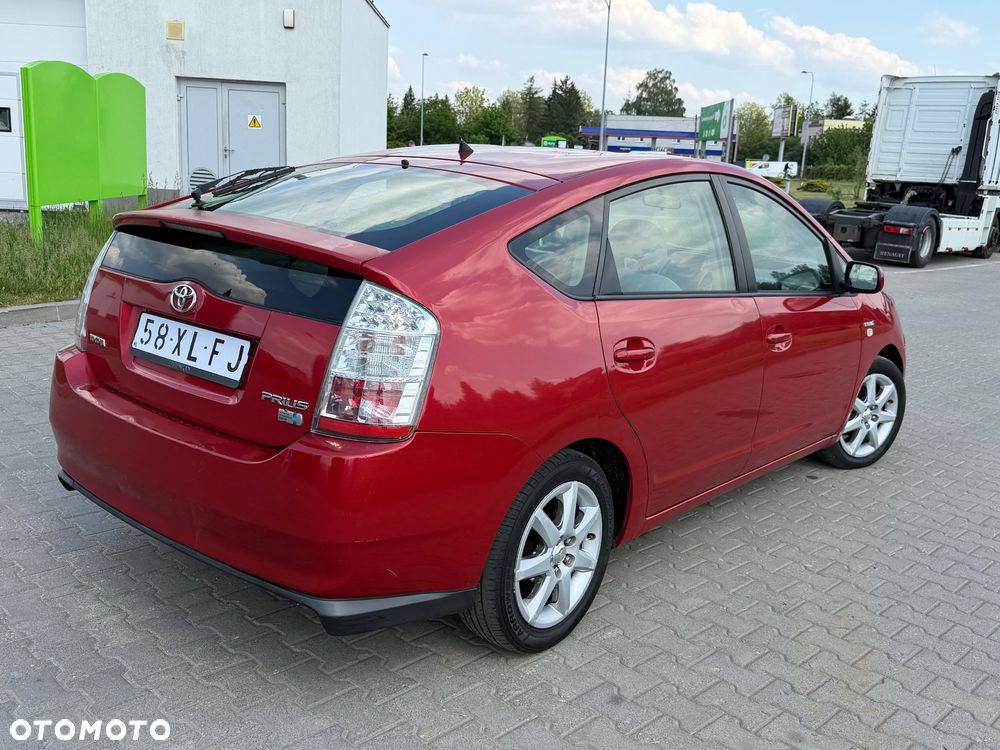 Toyota Prius 1.5 VVT-i Sol - 5