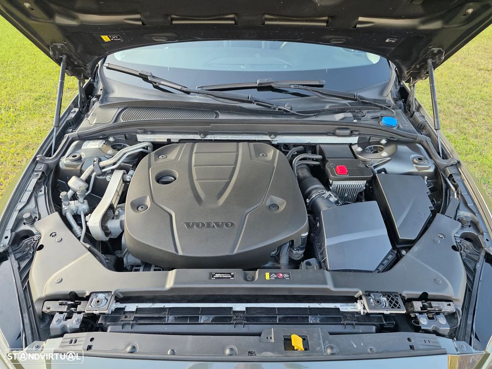 Volvo V60 2.0 D3 Momentum Core - 7