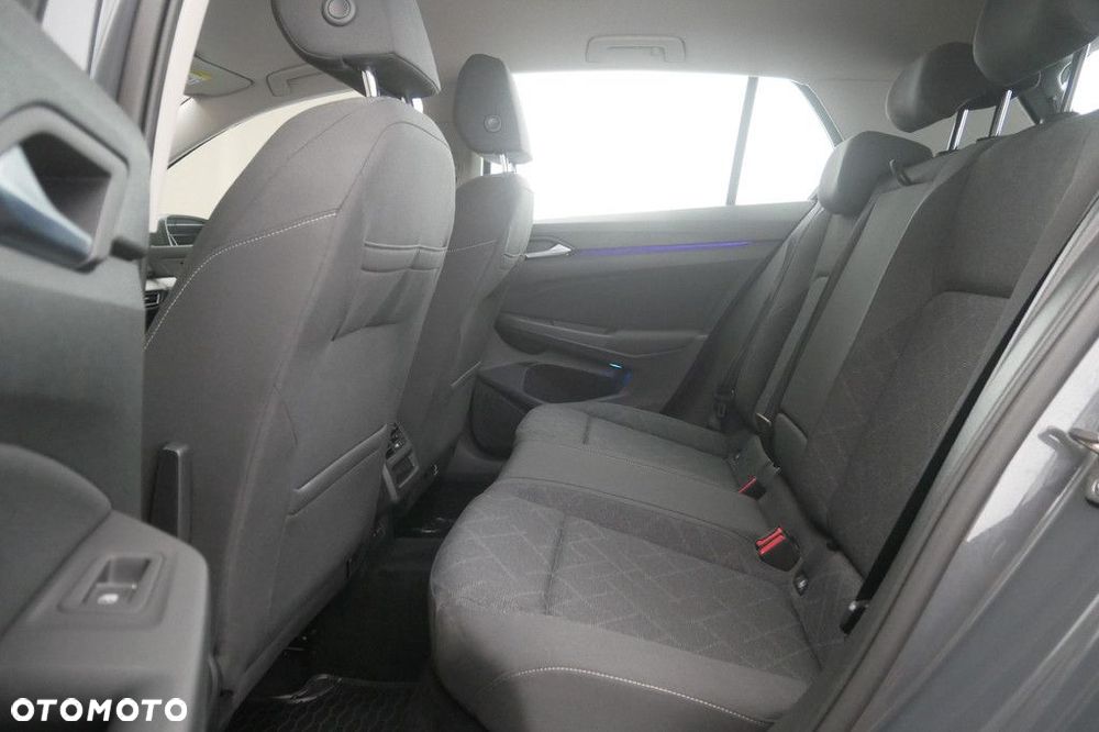 Volkswagen Golf - 15