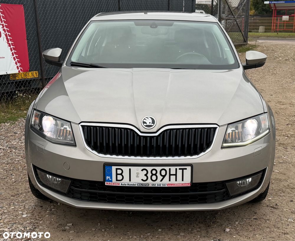 Skoda Octavia - 25