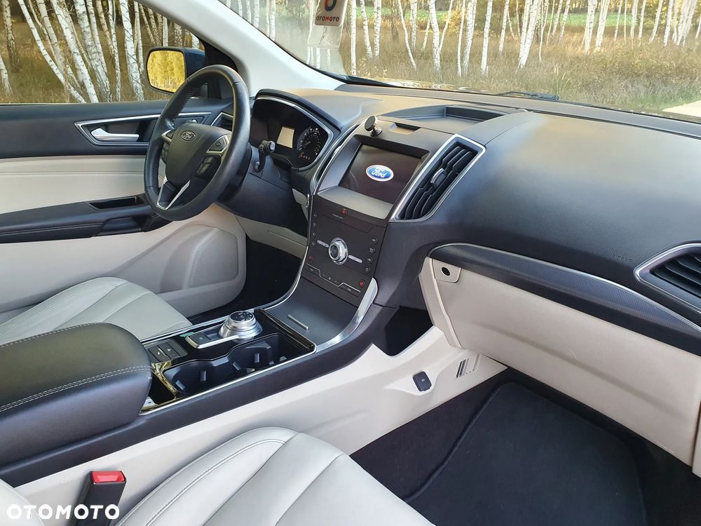 Ford Edge - 18