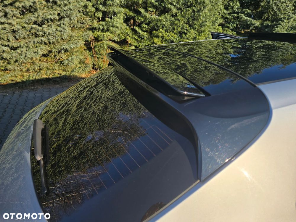 Porsche Panamera 4 - 33