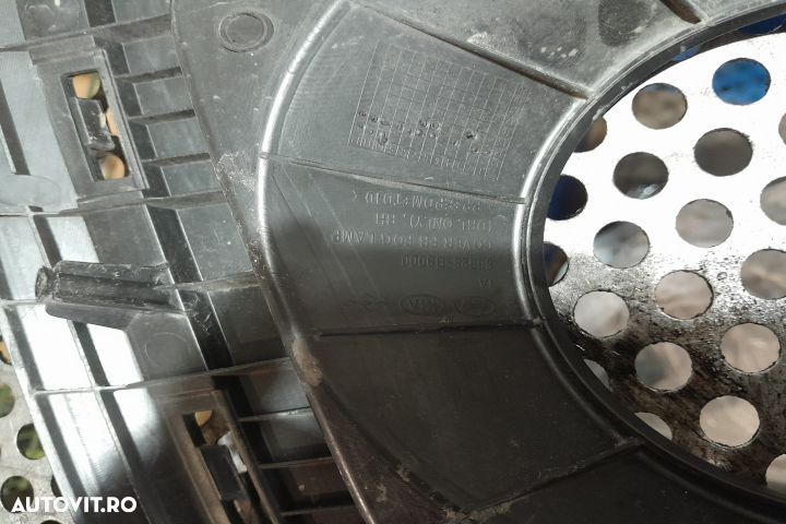 Grila proiector dreapta 86528-B9000 86528-B9000 Hyundai i10 2 [faceli - 3