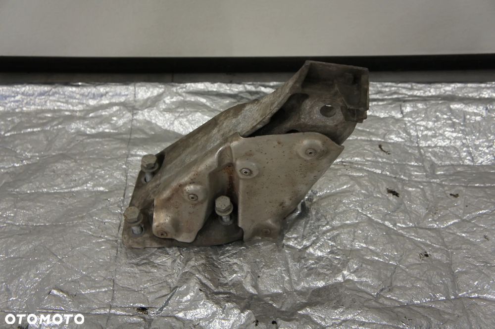 Łapa Wspornika Mocowania silnika BMW X5 3,0 E70 / E60 / E71 6772680 / 67671110 - 4