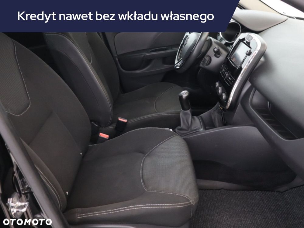 Renault Clio - 11