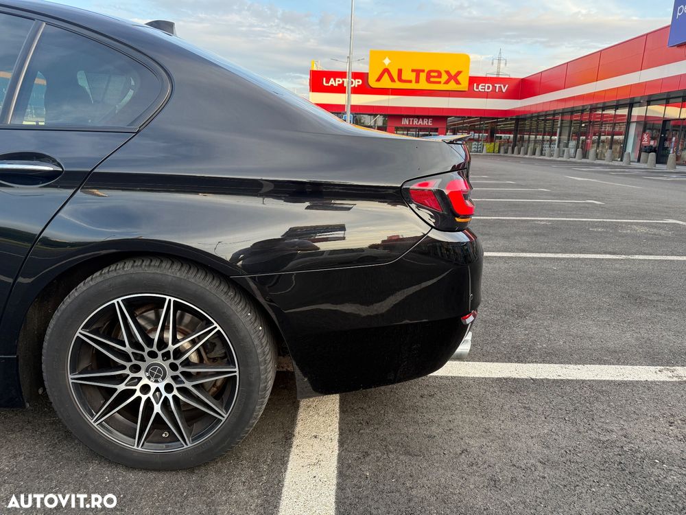 BMW Seria 5 520d xDrive AT - 9