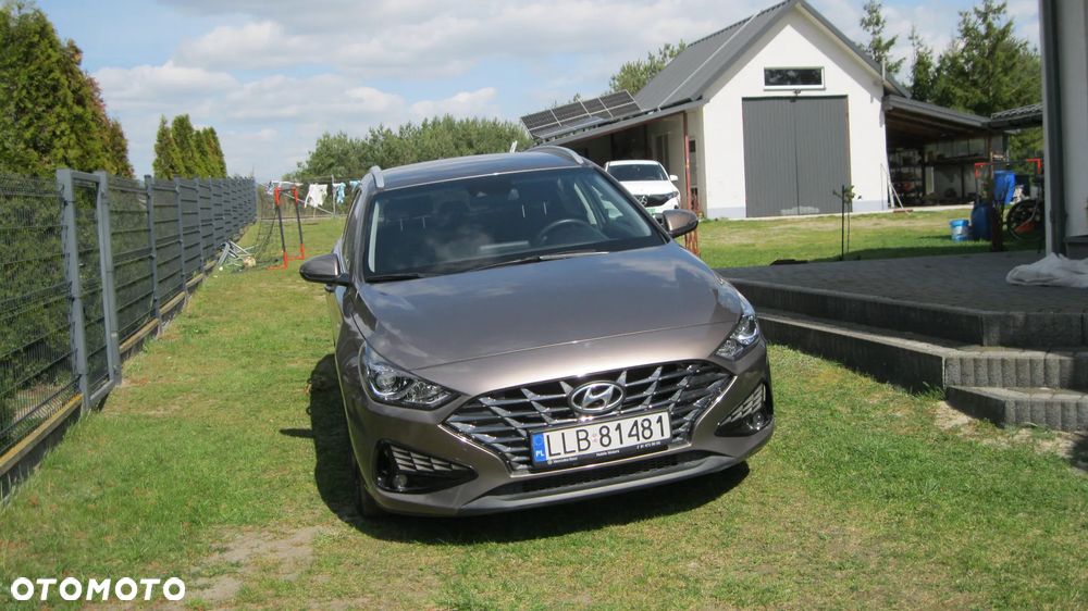 Hyundai i30 1.5 T-GDI 48V Comfort DCT - 1