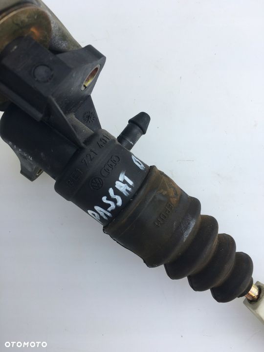 POMPKA SPRZĘGŁA VW AUDI 8E1721401K - 2