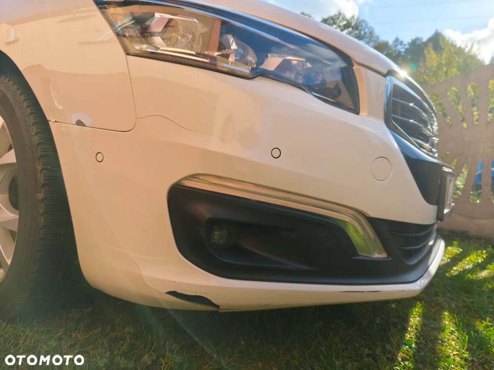 Peugeot 508 1.6 e-THP Allure S&S - 23