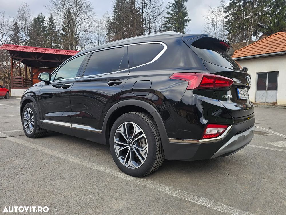 Hyundai Santa Fe 2.2 CRDi 4WD 8AT Luxury - 6