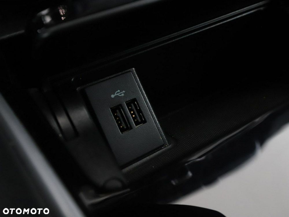 Infiniti Q30 1.5d DCT Premium - 27