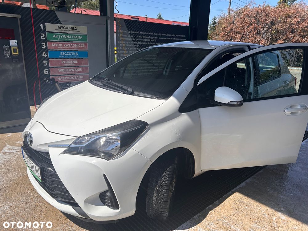 Toyota Yaris 1.0 Premium EU6 - 3