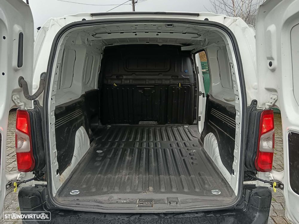 Toyota Proace City 1.5D L2  LONGA - 11