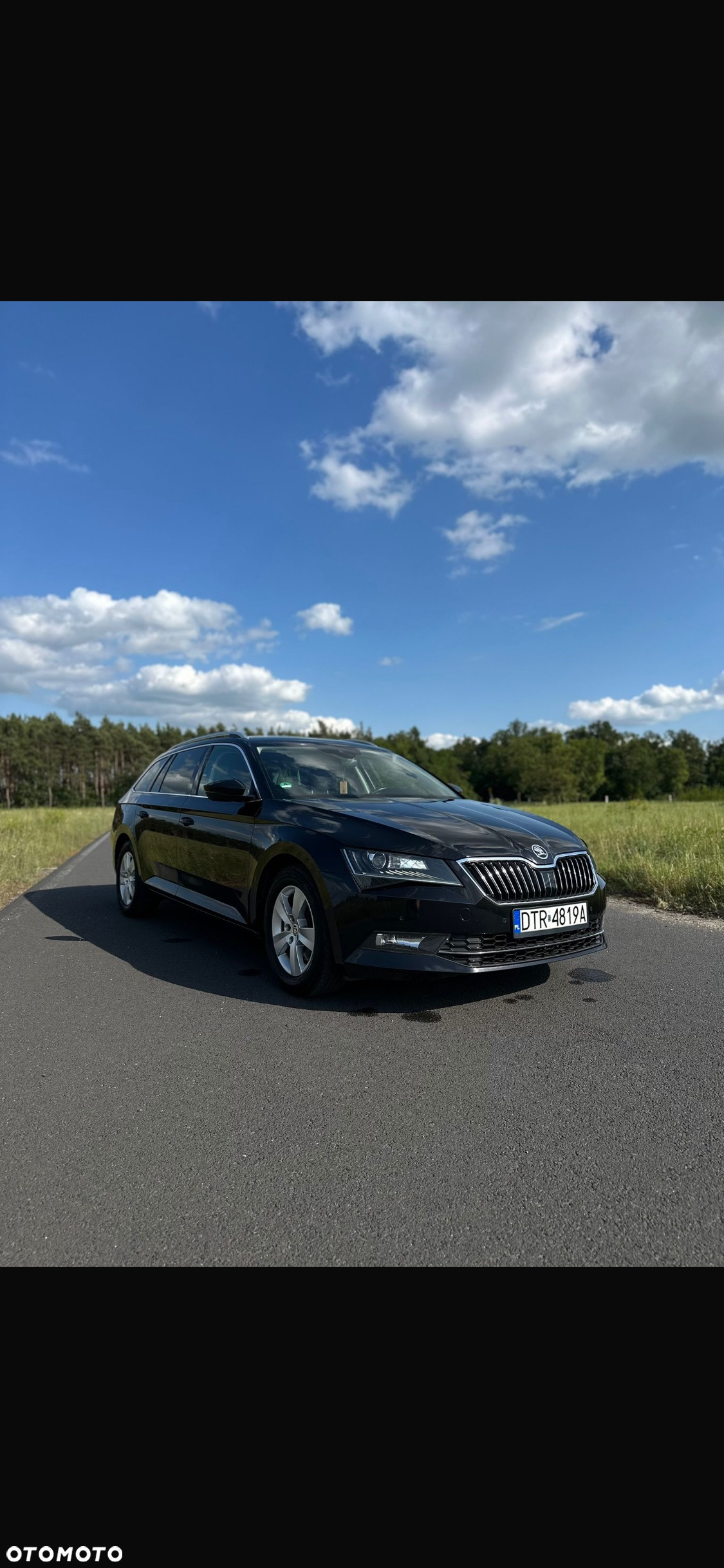 Skoda Superb Combi 2.0 TDI DSG Ambition - 2