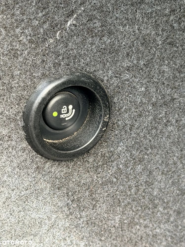 BMW Seria 5 - 36