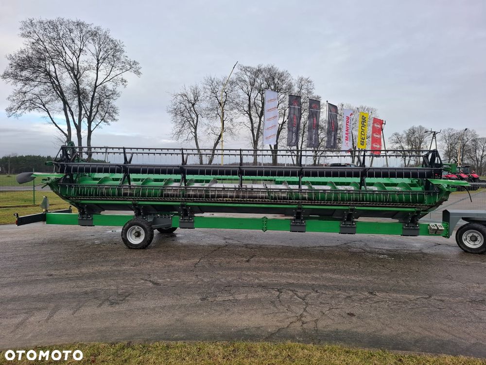 John Deere T660i - 13