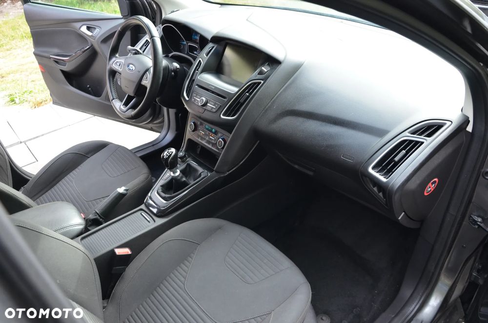 Ford Focus 1.5 TDCi Titanium - 17