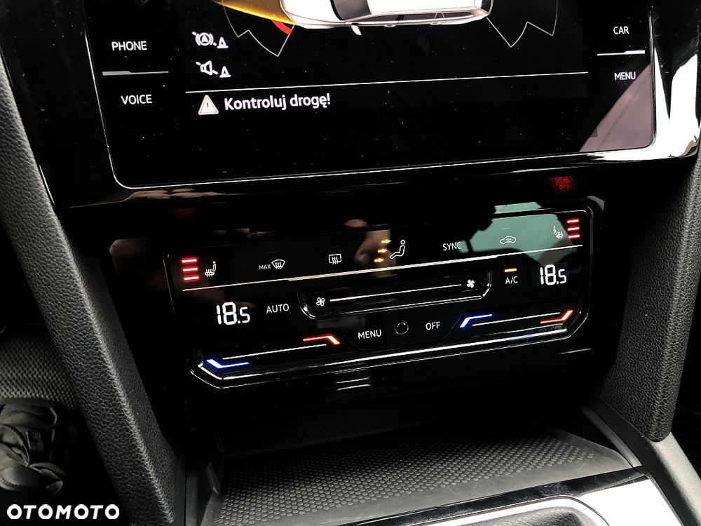 Volkswagen Passat Variant 2.0 TDI EVO Business - 16