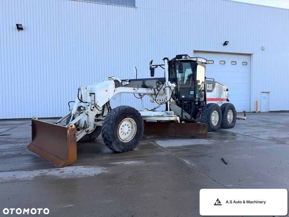Caterpillar 120M - 1