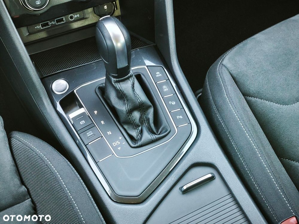 Volkswagen Tiguan 1.5 TSI EVO Highline DSG - 24