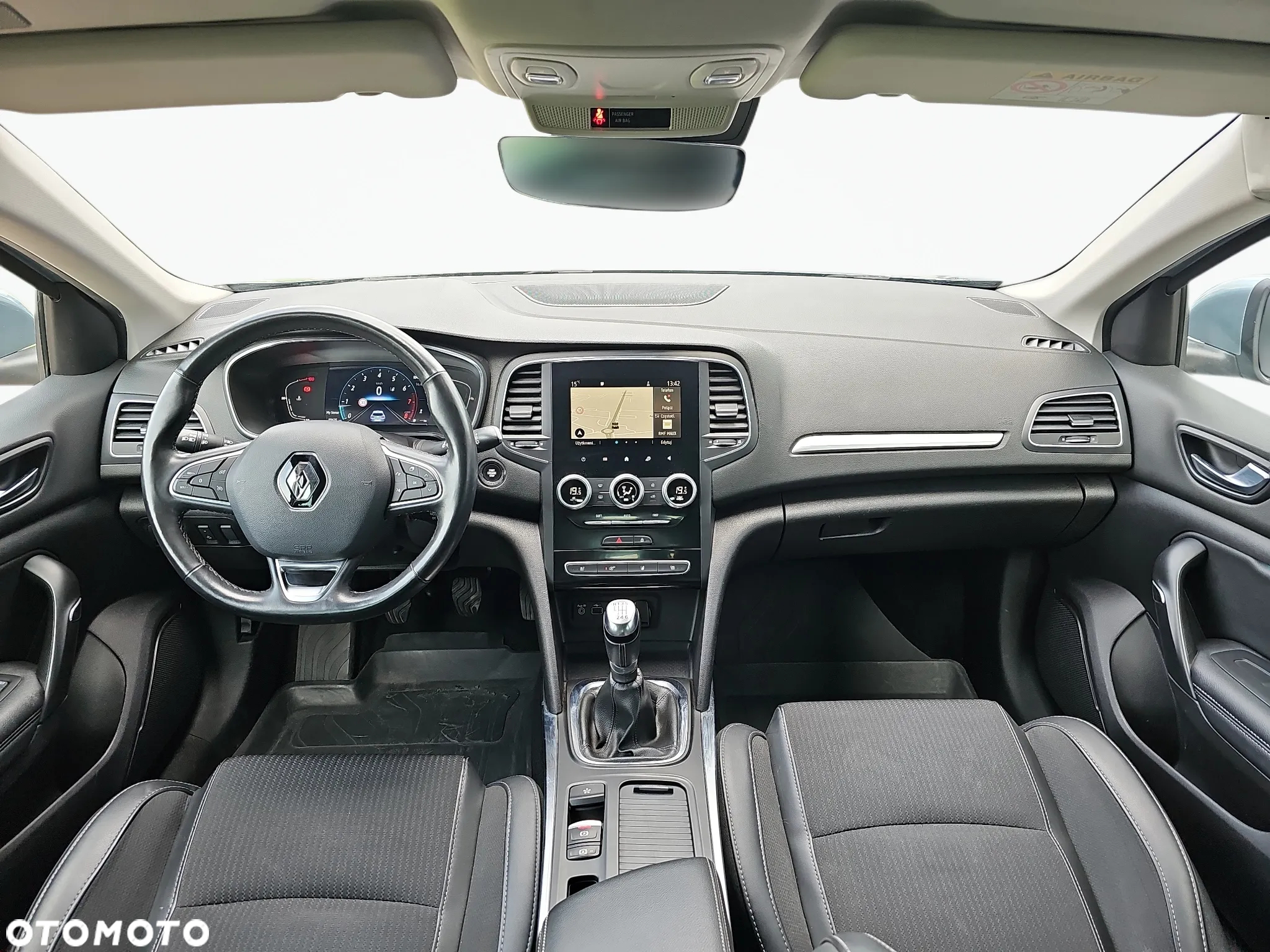 Renault Megane 1.3 TCe FAP Intens - 11