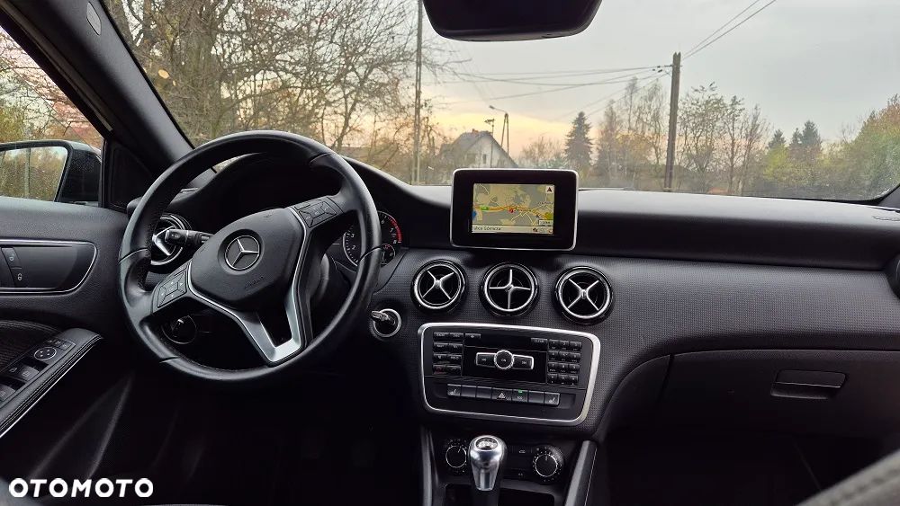 Mercedes-Benz Klasa A 180 (BlueEFFICIENCY) Urban - 5