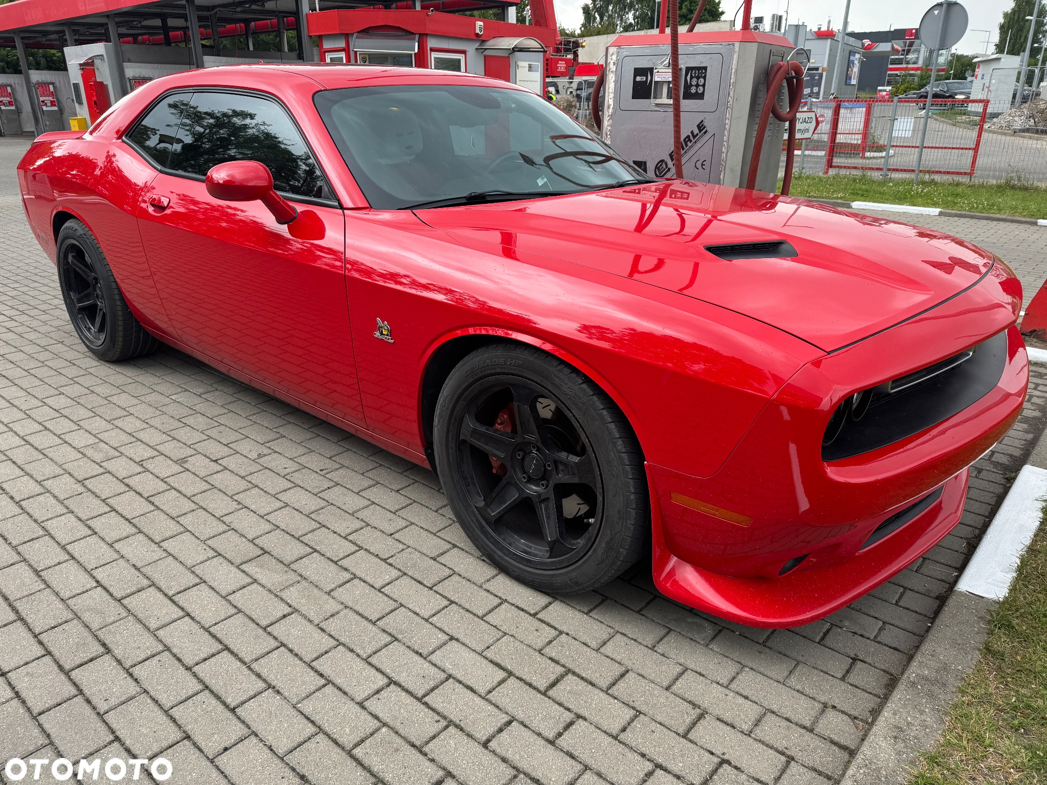 Dodge Challenger 6.4 Scat Pack - 2