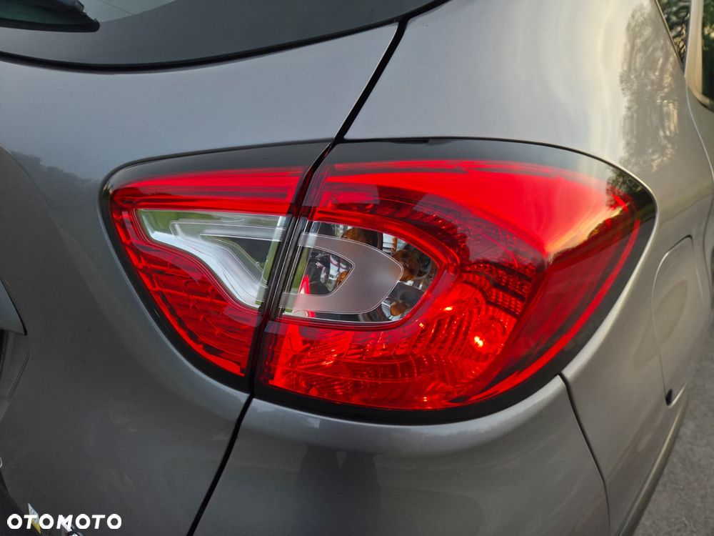 Renault Captur TCe 120 EDC Helly Hansen - 26