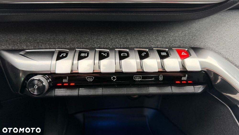 Peugeot 3008 1.2 PureTech Allure - 13