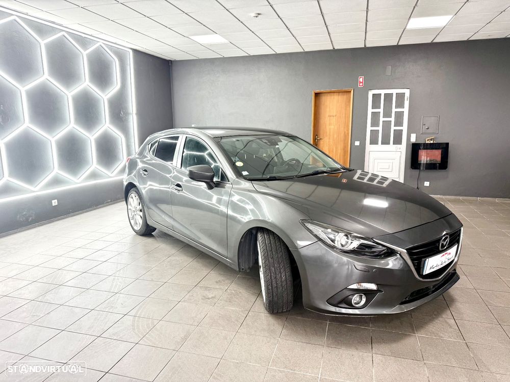 Mazda 3 Hatchback - 19