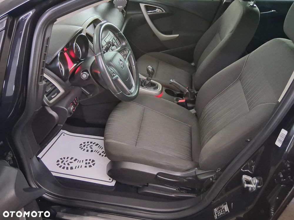 Opel Astra 1.4 Turbo - 13