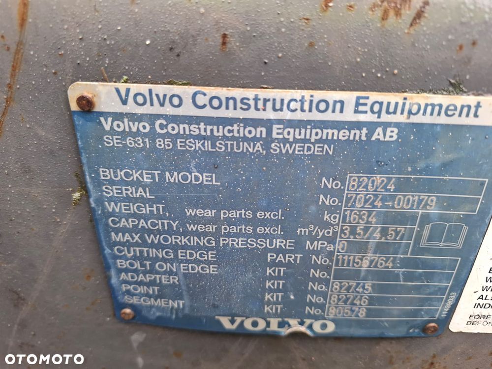 Volvo L120F - 16