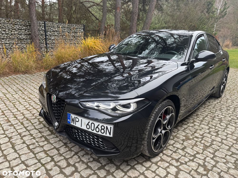 Alfa Romeo Giulia 2.0 Turbo Competizione Q4 - 1