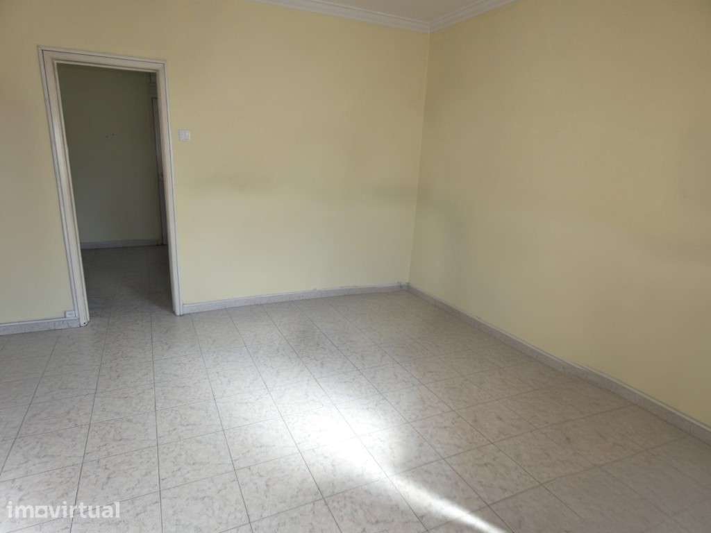 Apartamento T2 | Venda Nova - Amadora | 77 m² - Grande imagem: 2/17