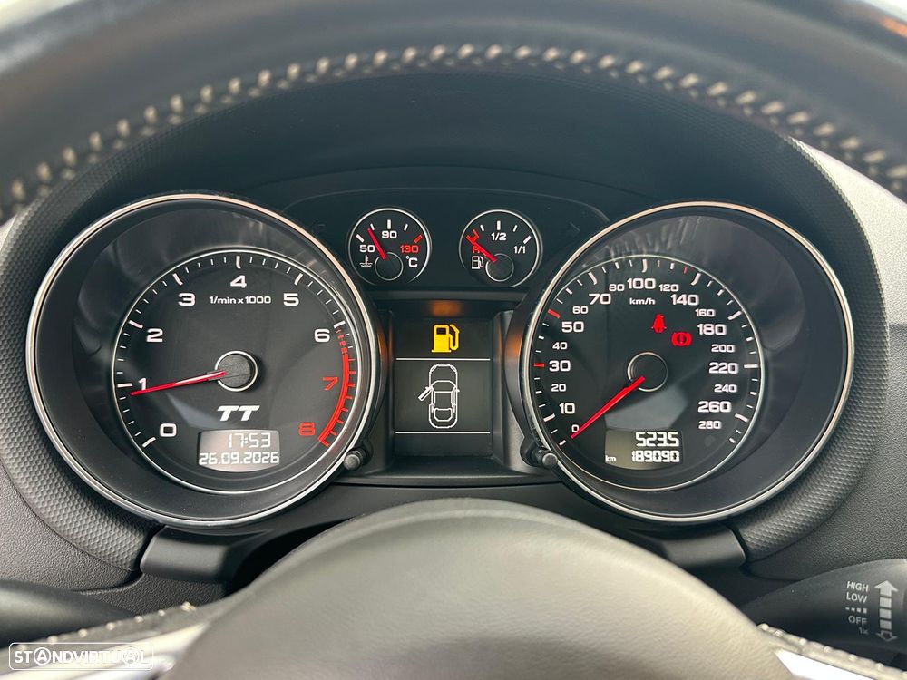 Audi TT Coupé - 11